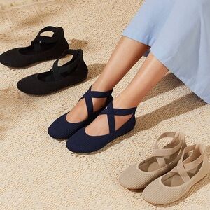Arromic Round Toe Ankle Criss-Cross Ballet Flats - Size 7.5